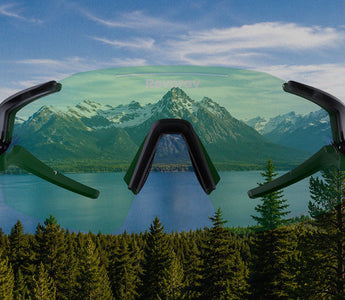 Photochromic vs. Polarized Sunglasses: What's the Difference?
